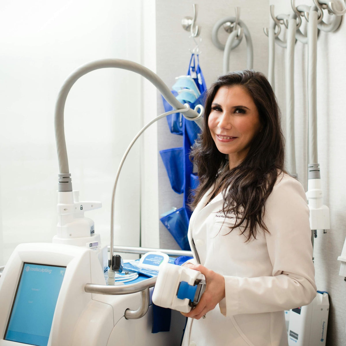 CoolSculpting - Regenesis Plastic Surgery